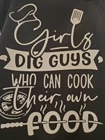 Girls Dig Guys Apron