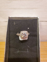 SILVER RING WITH ZIRCON (SQUARE SHAPE)