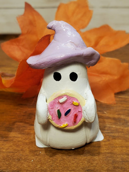 Ghost w/lilac hat and sugar cookie